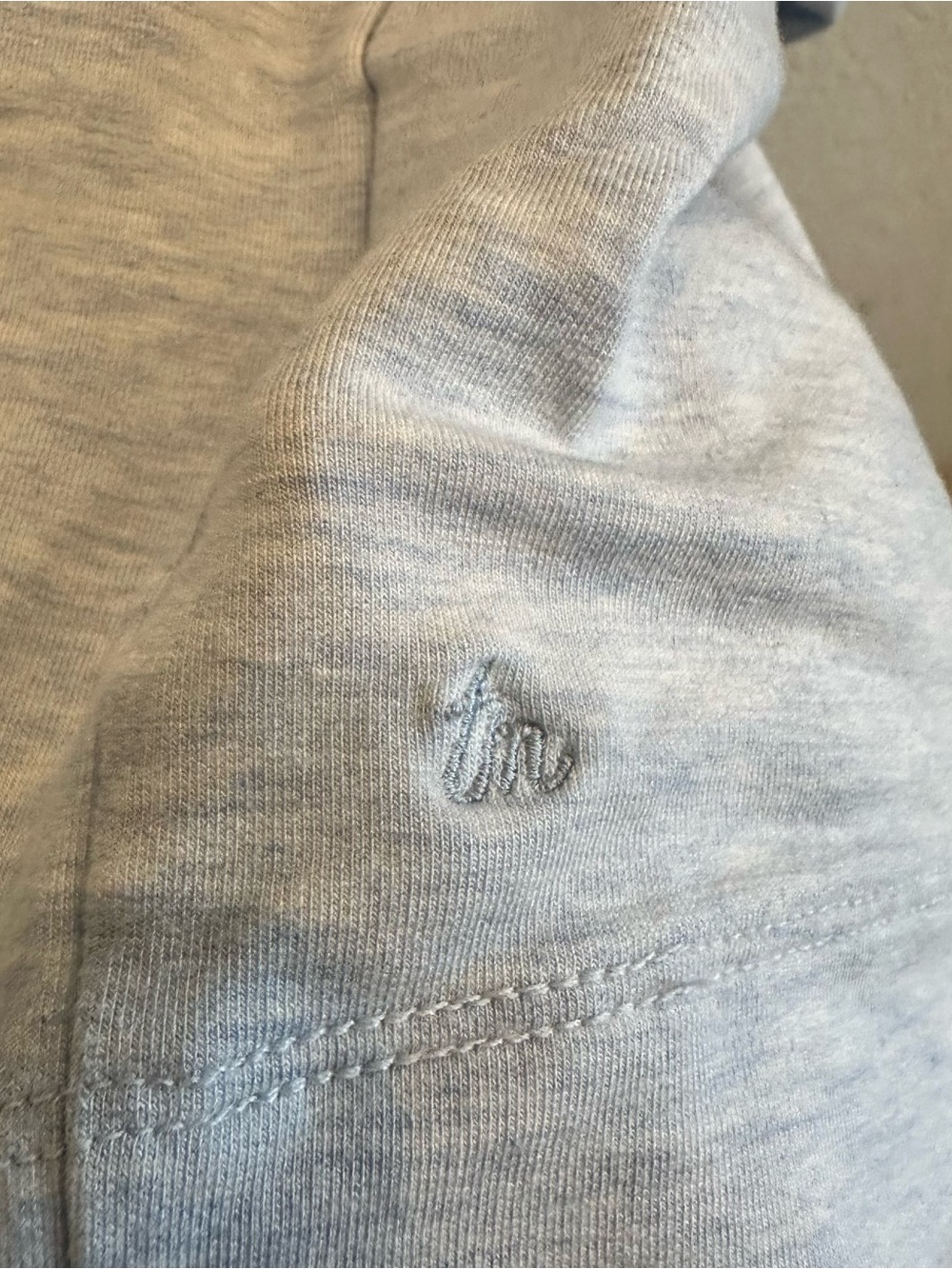 TravisMathew Light Blue V Neck Sweatshirt XXL Coastal Casual - Picture 3 of 4